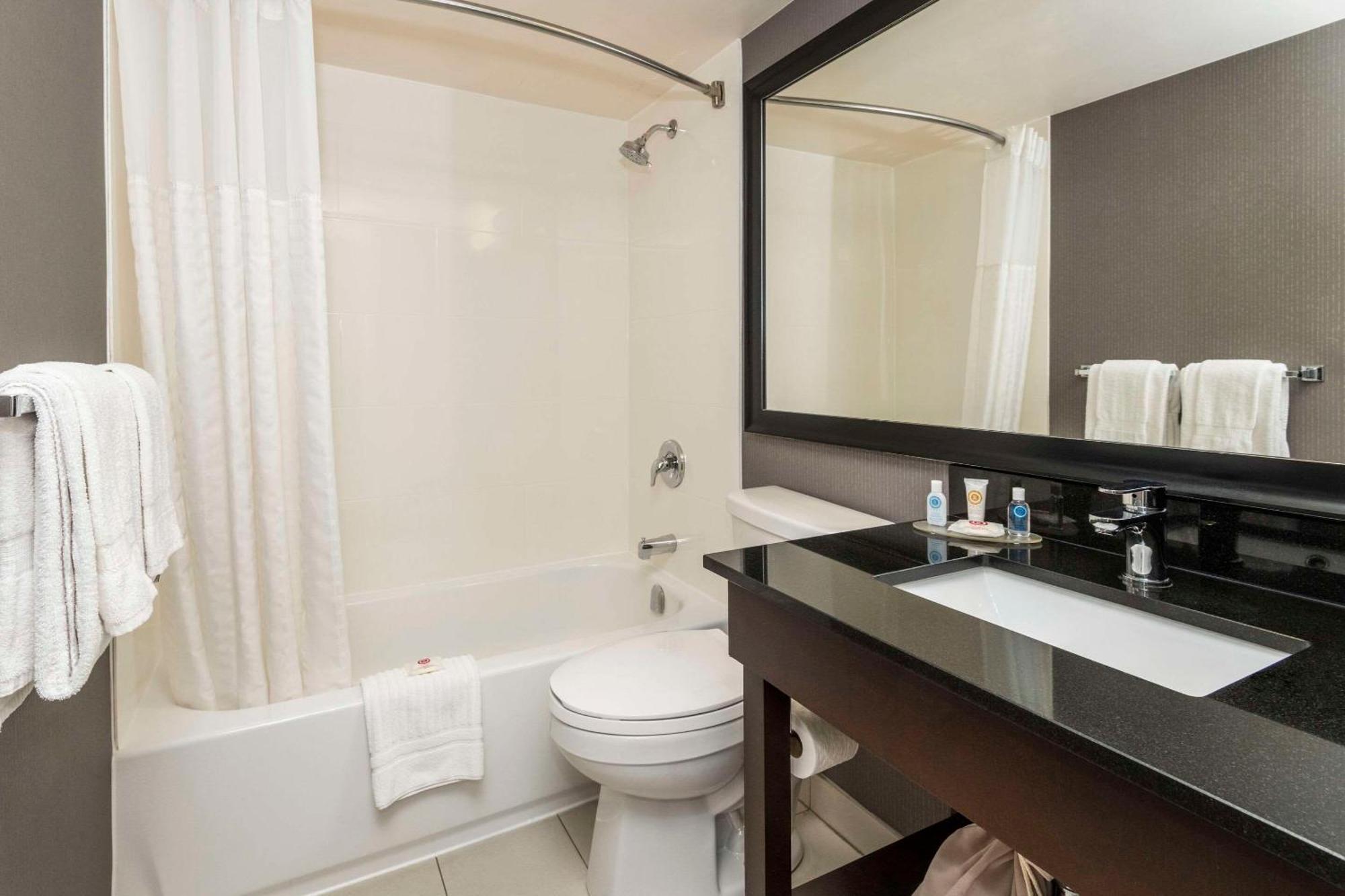 Comfort Inn Drummondville Exterior foto